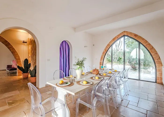 Villa Manco 12, Emma Gagliano del Capo