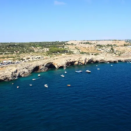 Villa Manco 12, Emma Gagliano del Capo